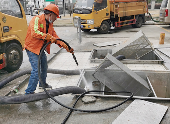 山根镇隔油池清理